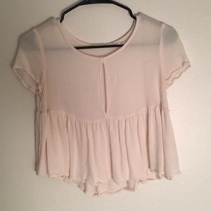 Woman’s flowy top
